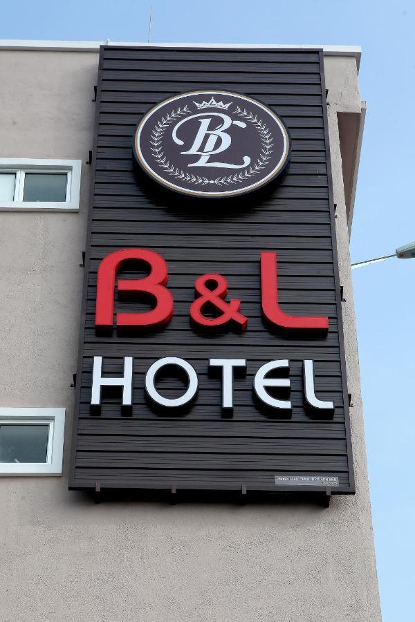 B&L Hotel Sungkai Exterior foto